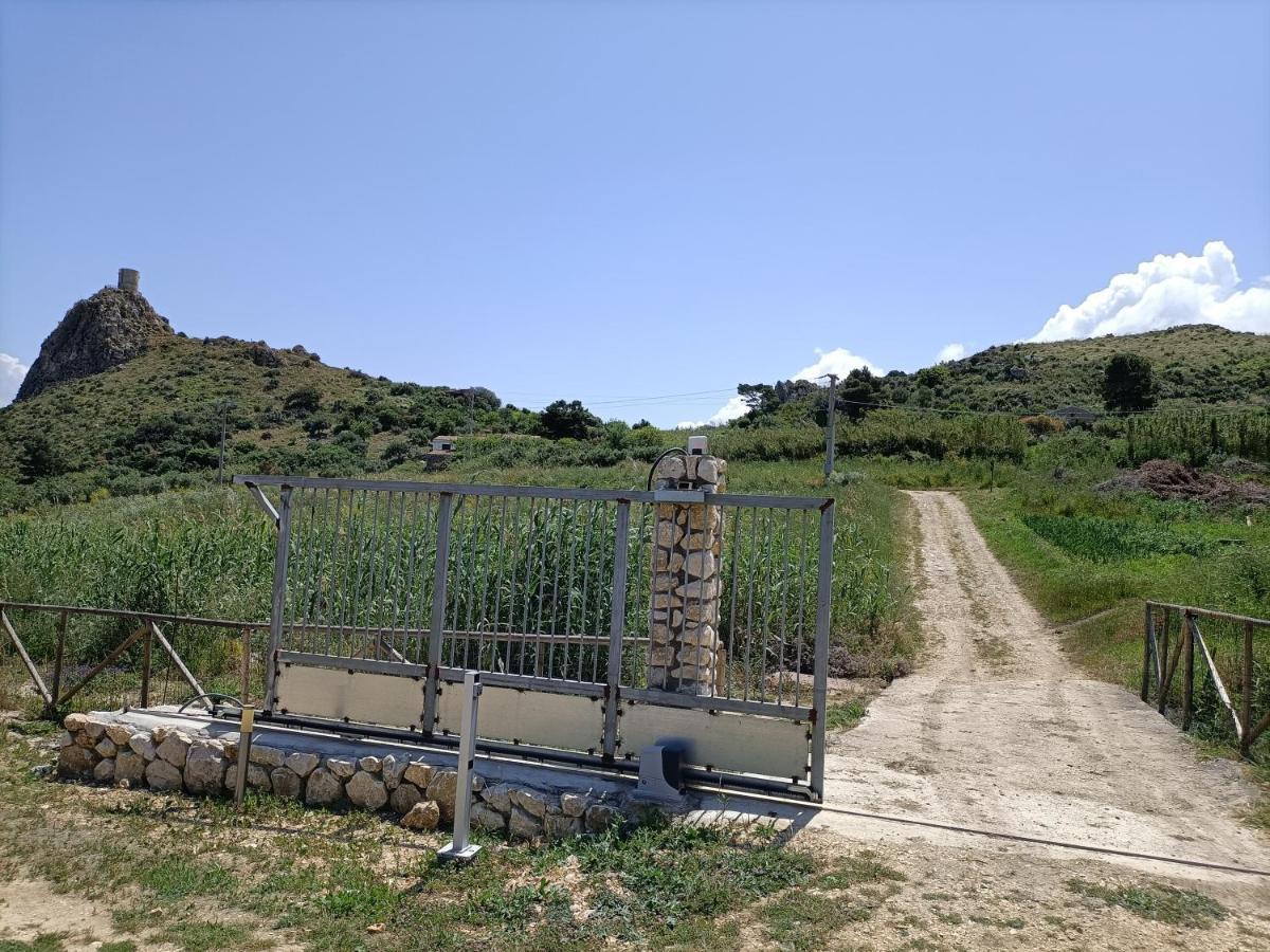 Casolare La Torre Appartement Scopello  Buitenkant foto